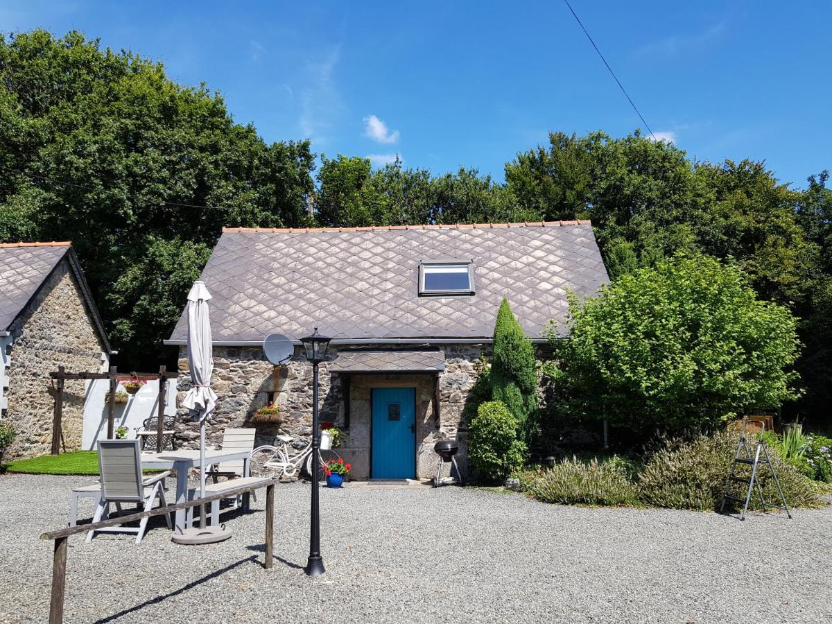 Maroux Vian Country Cottage Callac 외부 사진